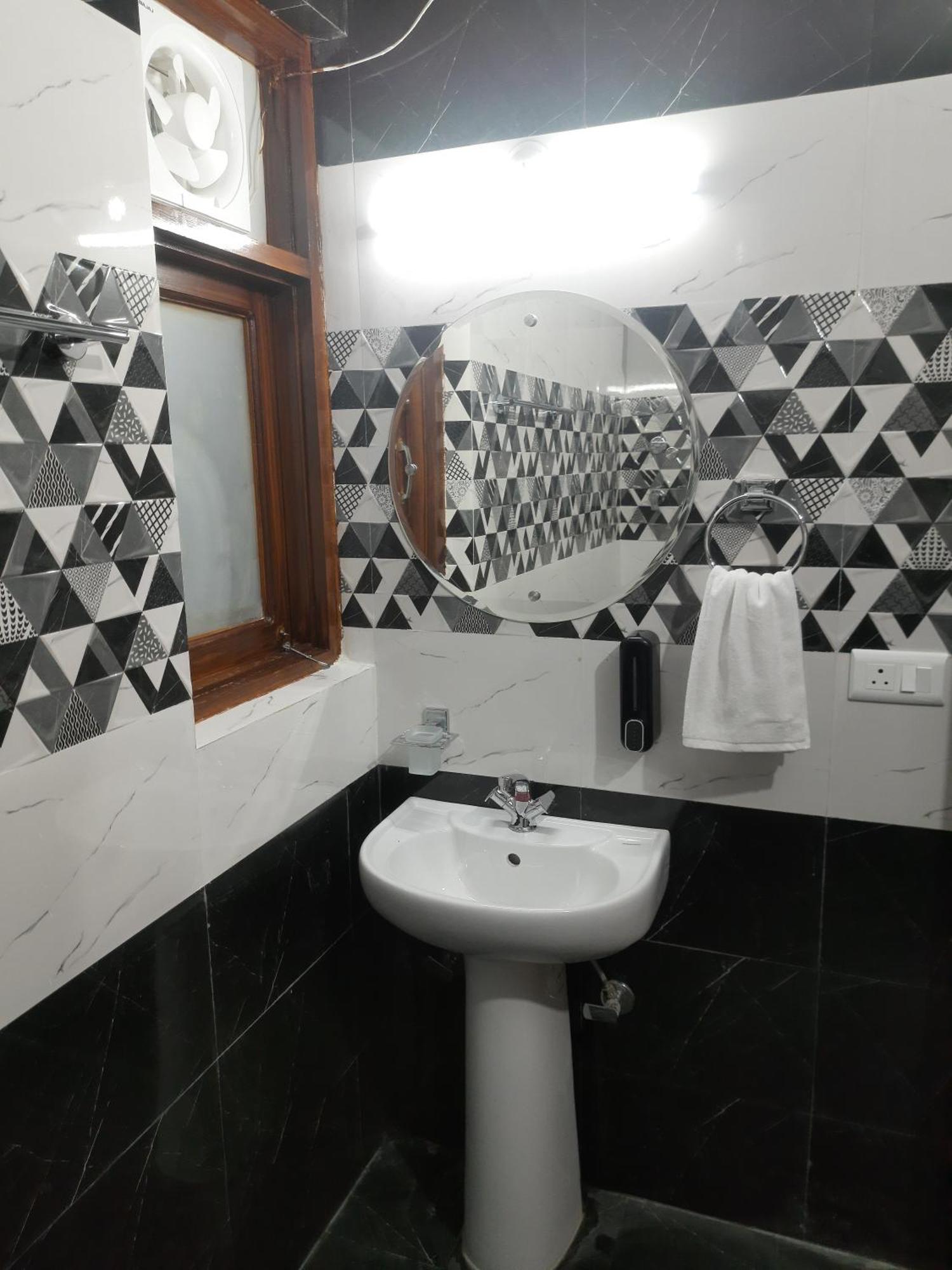 Appartement Aagaman Woods à Shimla Extérieur photo