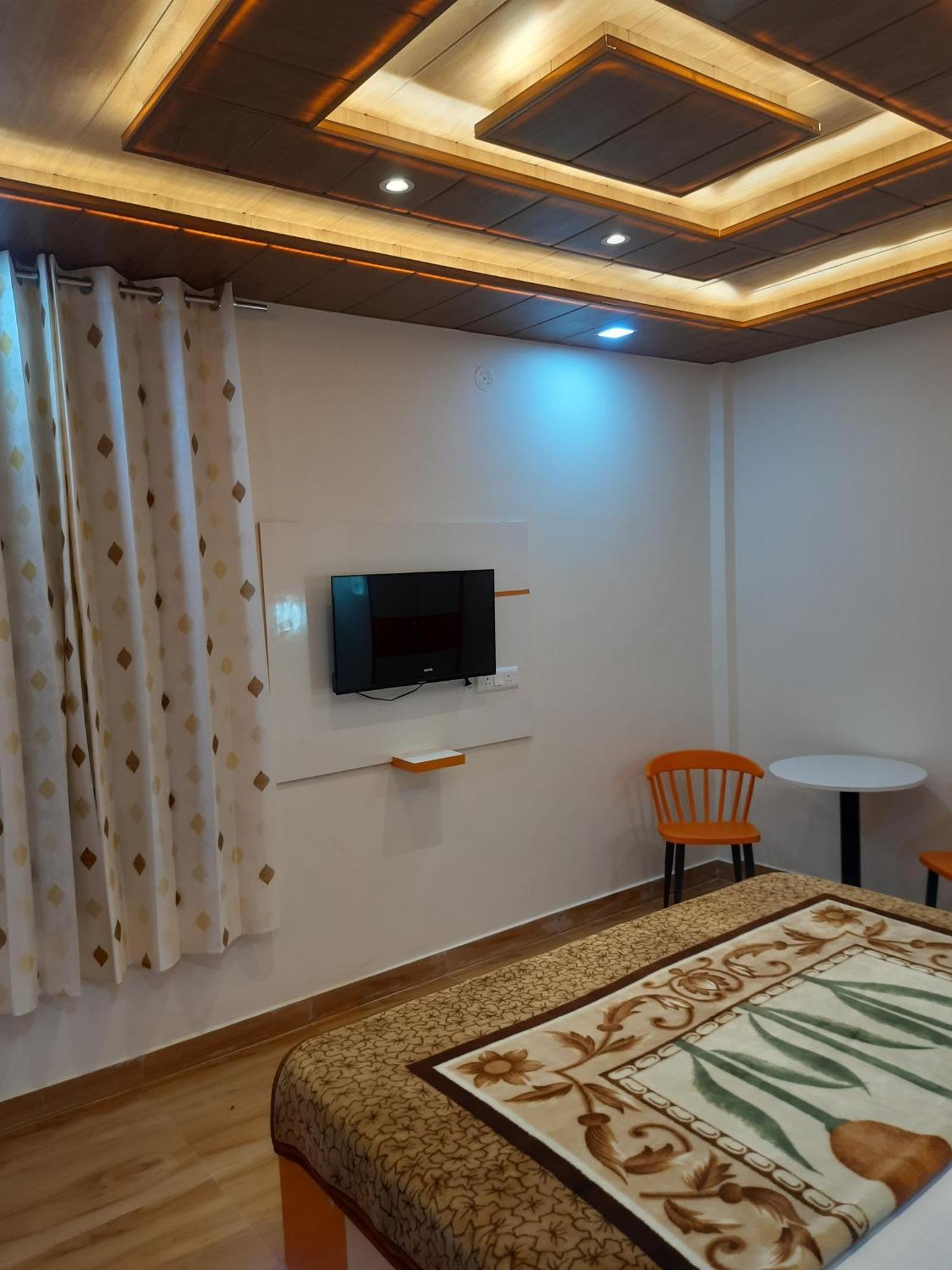 Appartement Aagaman Woods à Shimla Extérieur photo